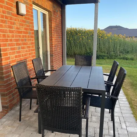 Lichtdurchflutete Im Erholungsort *